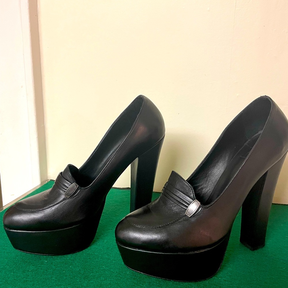 Leather Platform Shoes, Size 8.5/39